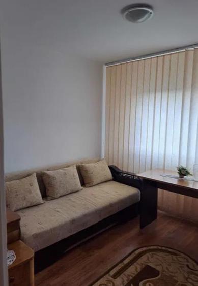 Apartament cu 2 camere decomandat în Scriitorilor