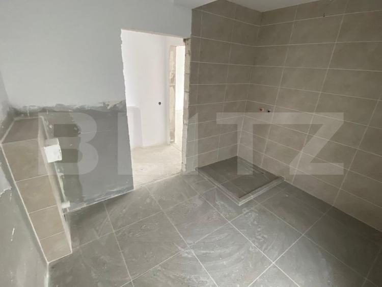 Casă individuală cu 4 camere cu Canalizare în Chinteni