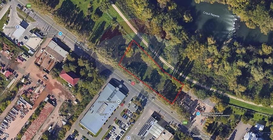 Teren de 2300 mp, în Calea Clujului