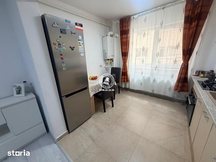 Apartament cu doua camere decomandat Valea Lupului bloc nou - 1