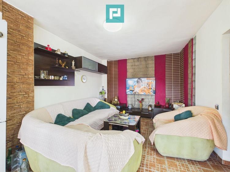 Apartament cu 3 camere decomandat, mobilat în Soarelui