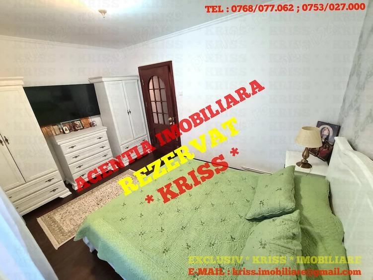 Apartament cu 4 camere decomandat în Exercițiu