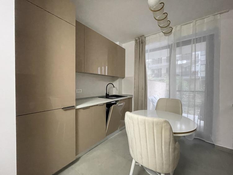 Apartament cu 2 camere decomandat, mobilat în Theodor Pallady