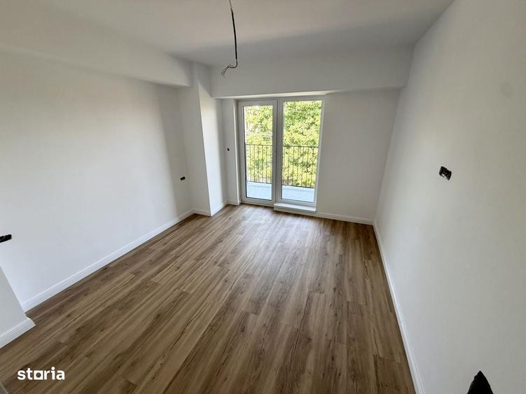 Apartament cu 3 camere în Păcurari