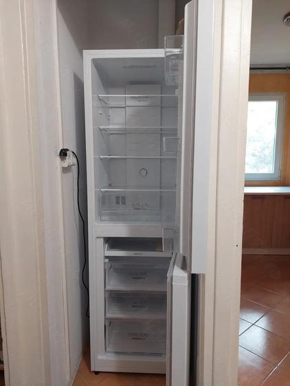 Apartament cu 2 camere semidecomandat, mobilat în Tipografilor