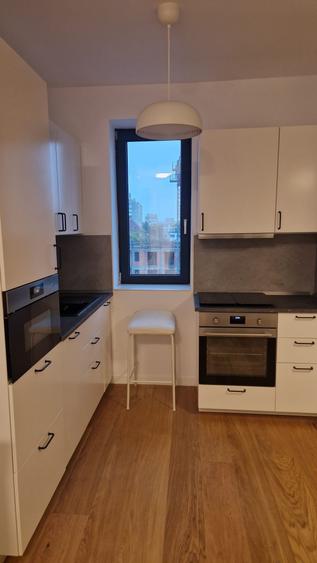 Apartament cu 2 camere în Barbu Văcărescu