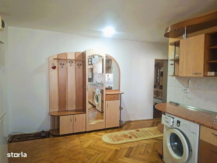 Apartament cu 2 camere decomandat în Central