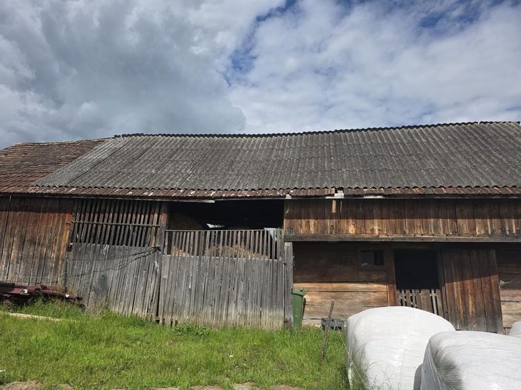 Casă cu 3 camere în Monariu
