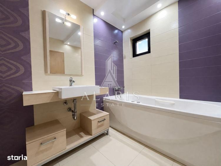 Casă cu 4 camere în Aradului
