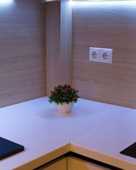Apartament cu 3 camere semidecomandat, mobilat în Zorilor