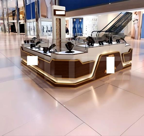 Spațiu comercial, de 10 mp, în Central