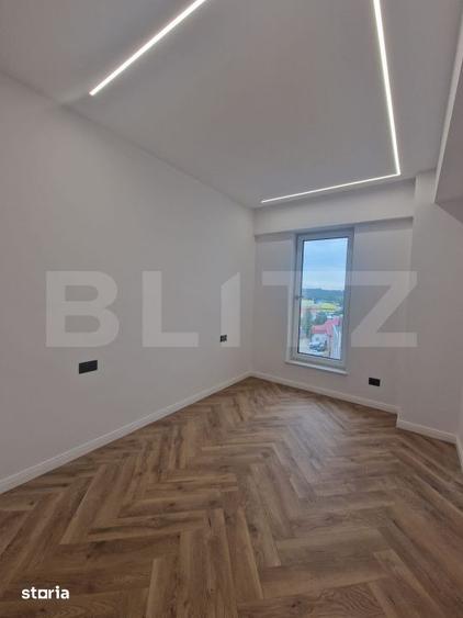 Apartament cu 3 camere decomandat în Volovăț
