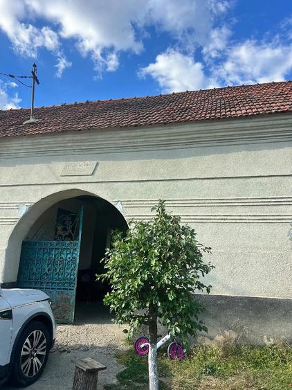 Casă cu 3 camere cu Teren 1100 Mp în Giroc