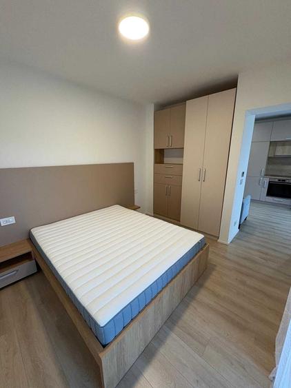 Apartament cu 2 camere decomandat în Lipovei