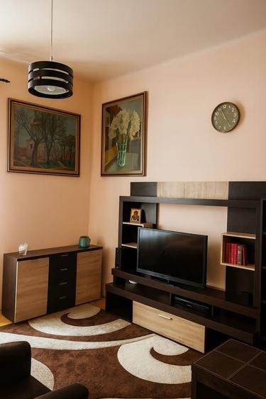 Apartament cu 2 camere în Horea