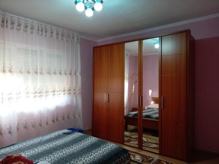Casă cu 4 camere în Răbăgani