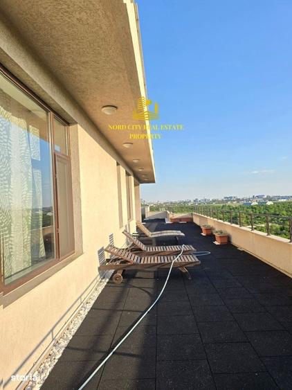 Apartament cu 4 camere în Băneasa