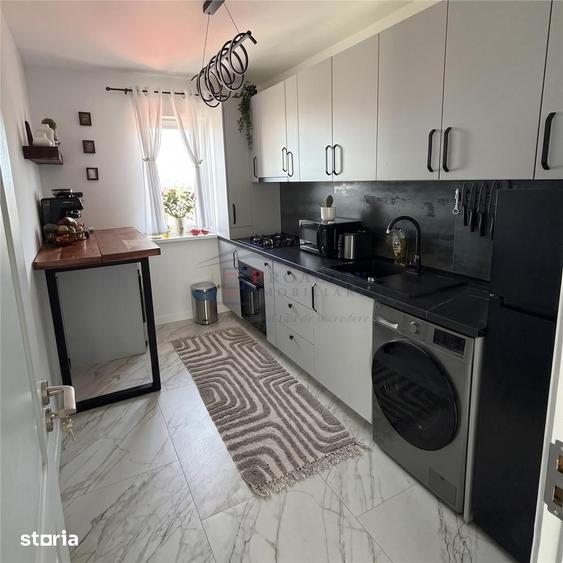 Apartament cu 2 camere decomandat în Ipotești