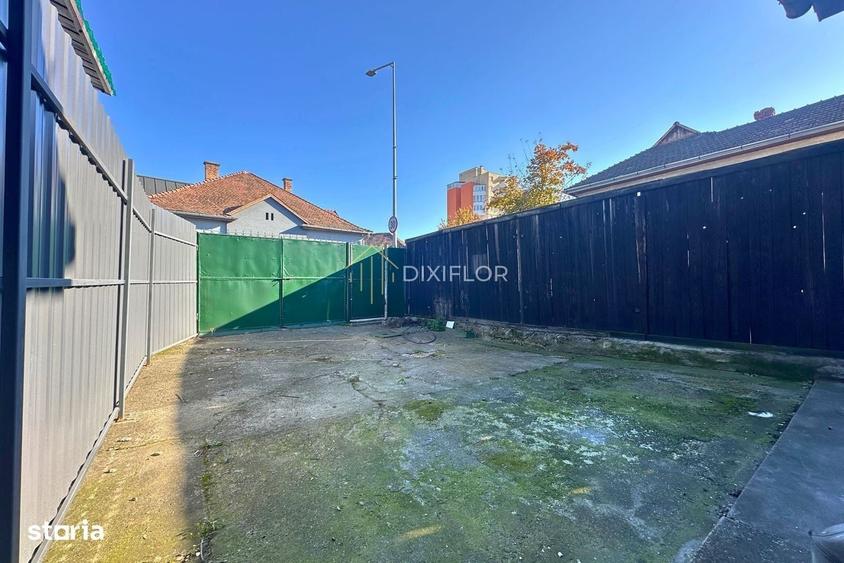 Casă cu 2 camere în Central