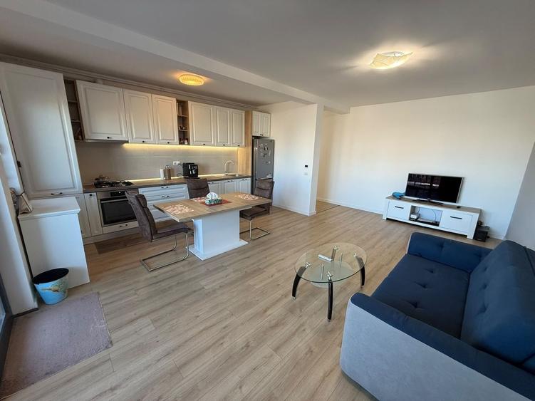 Apartament cu 2 camere decomandat, mobilat în Giroc