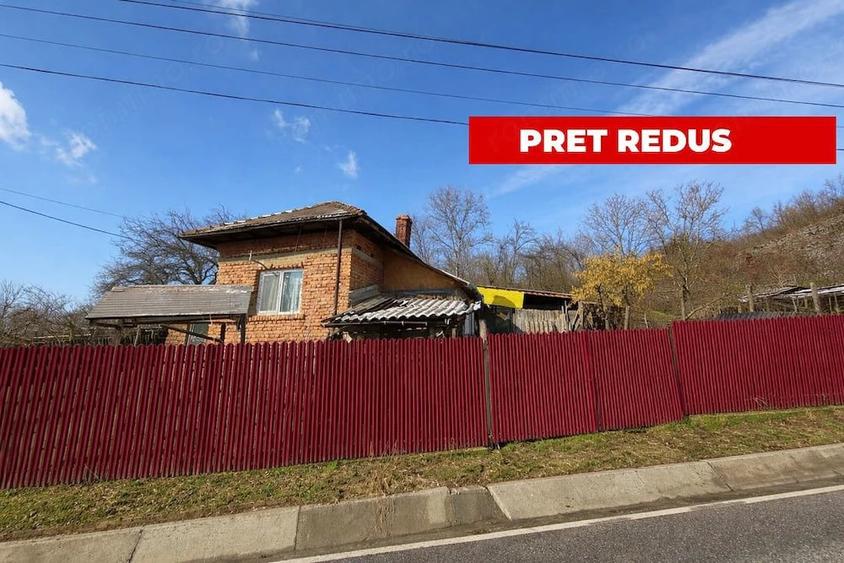 Casă cu Teren 780 Mp în Priboieni