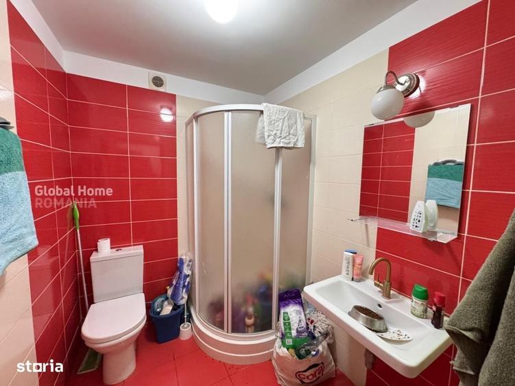 Apartament cu 3 camere semidecomandat în Ostratu