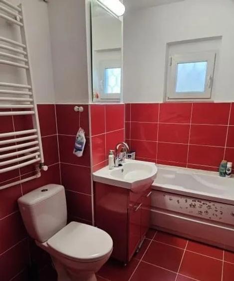 Apartament cu 2 camere decomandat, mobilat în Trocadero