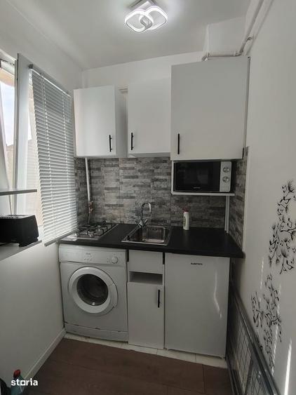 Garsonieră în Micro 9