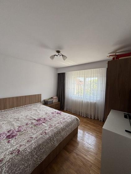 Apartament cu 2 camere decomandat în Obcini