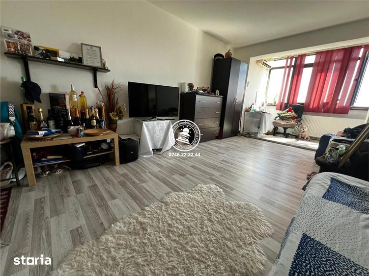 Garsonieră decomandată în Tătărași