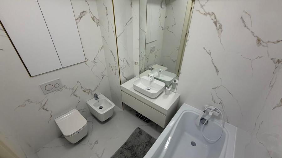 Apartament cu 4 camere decomandat în Nord