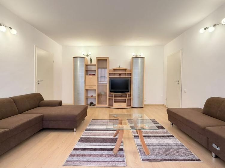 Apartament cu 2 camere semidecomandat în Olimpia-Stadion