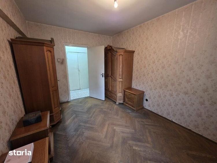 Apartament cu 3 camere decomandat în Muncii