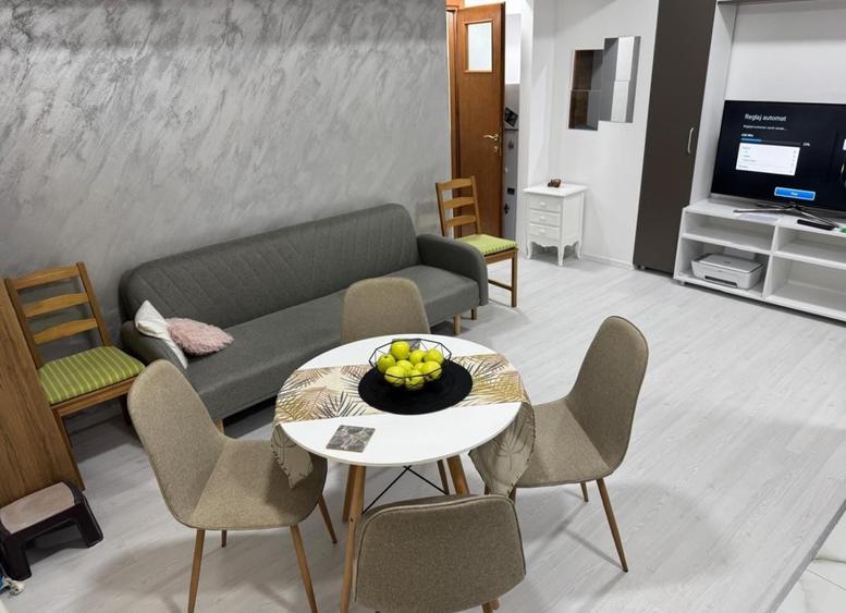 Apartament cu 2 camere semidecomandat în Floreasca