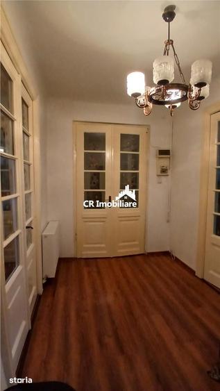 Apartament cu 2 camere semidecomandat în Vatra Luminoasă