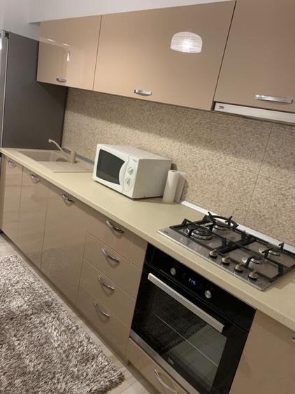 Apartament cu 2 camere decomandat în Dacia