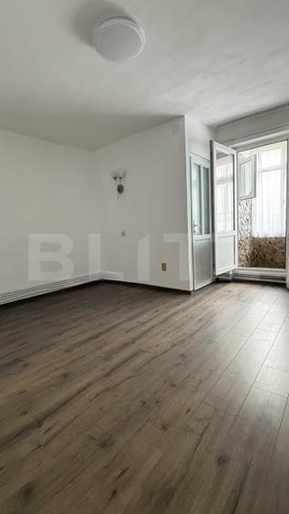 Garsoniera spatioasa, 30 mp, balcon inchis, zona Reghin - 7