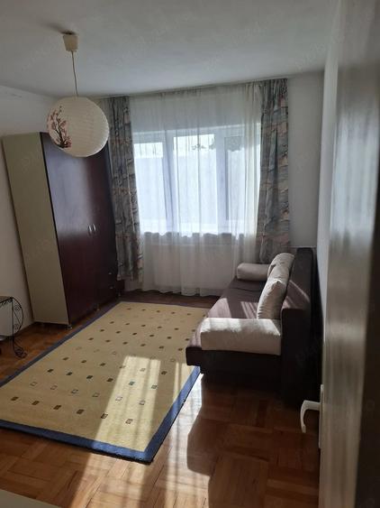 Apartament cu 2 camere decomandat, mobilat în Ultracentral