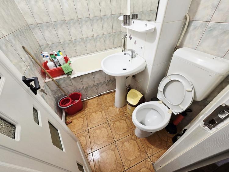 Apartament cu 2 camere decomandat în Alexandru cel Bun