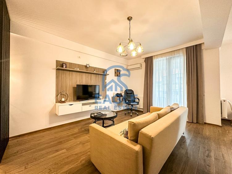 Apartament cu 2 camere nedecomandat, mobilat în Faleza Nord
