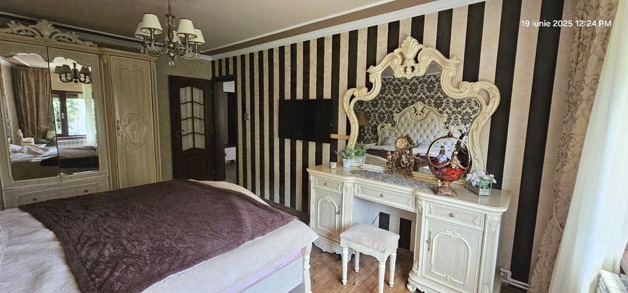 Apartament cu 3 camere decomandat, mobilat în Siderurgiștilor