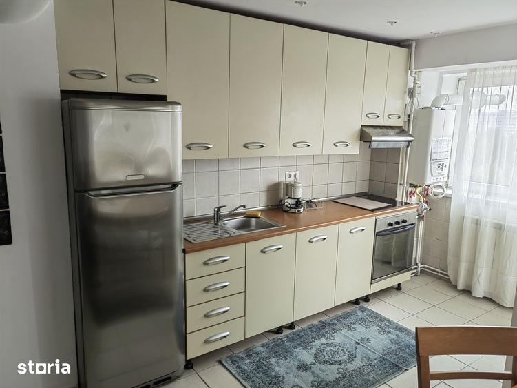 Apartament cu 3 camere în Unirii