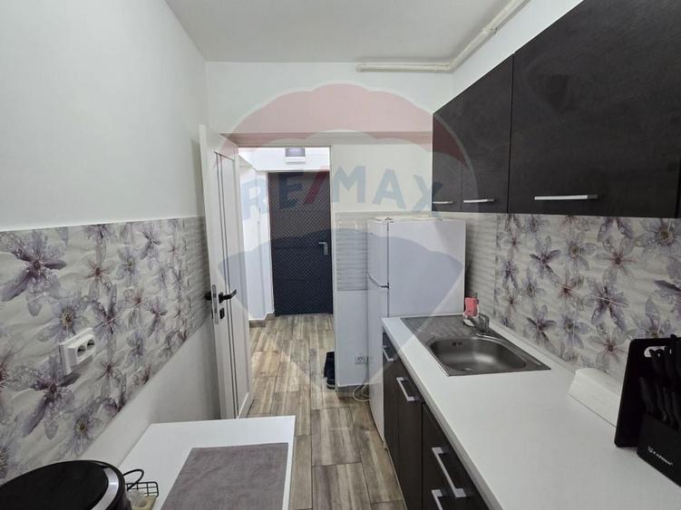 Apartament cu 2 camere semidecomandat, mobilat în Giulești