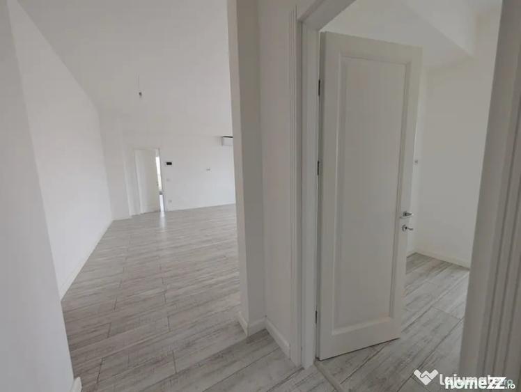 Apartament cu 3 camere decomandat în Ștefan cel Mare