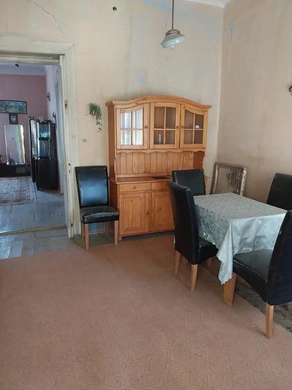 Casă cu Teren 2158 Mp în Comloșu Mare