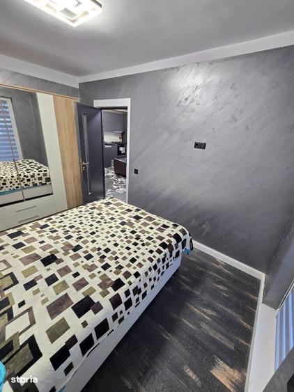 Apartament cu 3 camere decomandat în Baciu