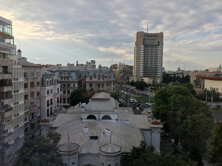 Garsonieră decomandată în Universitate - 10