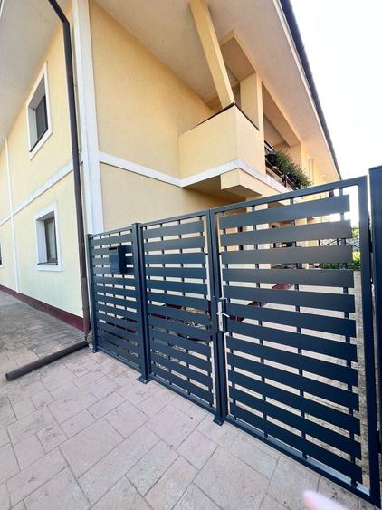Apartament cu 3 camere semidecomandat în Dumbrăvița