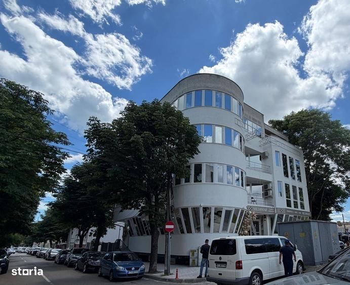 Spațiu comercial, de 209 mp, în Central
