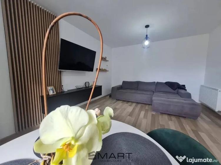 Apartament cu 2 camere semidecomandat în Sud